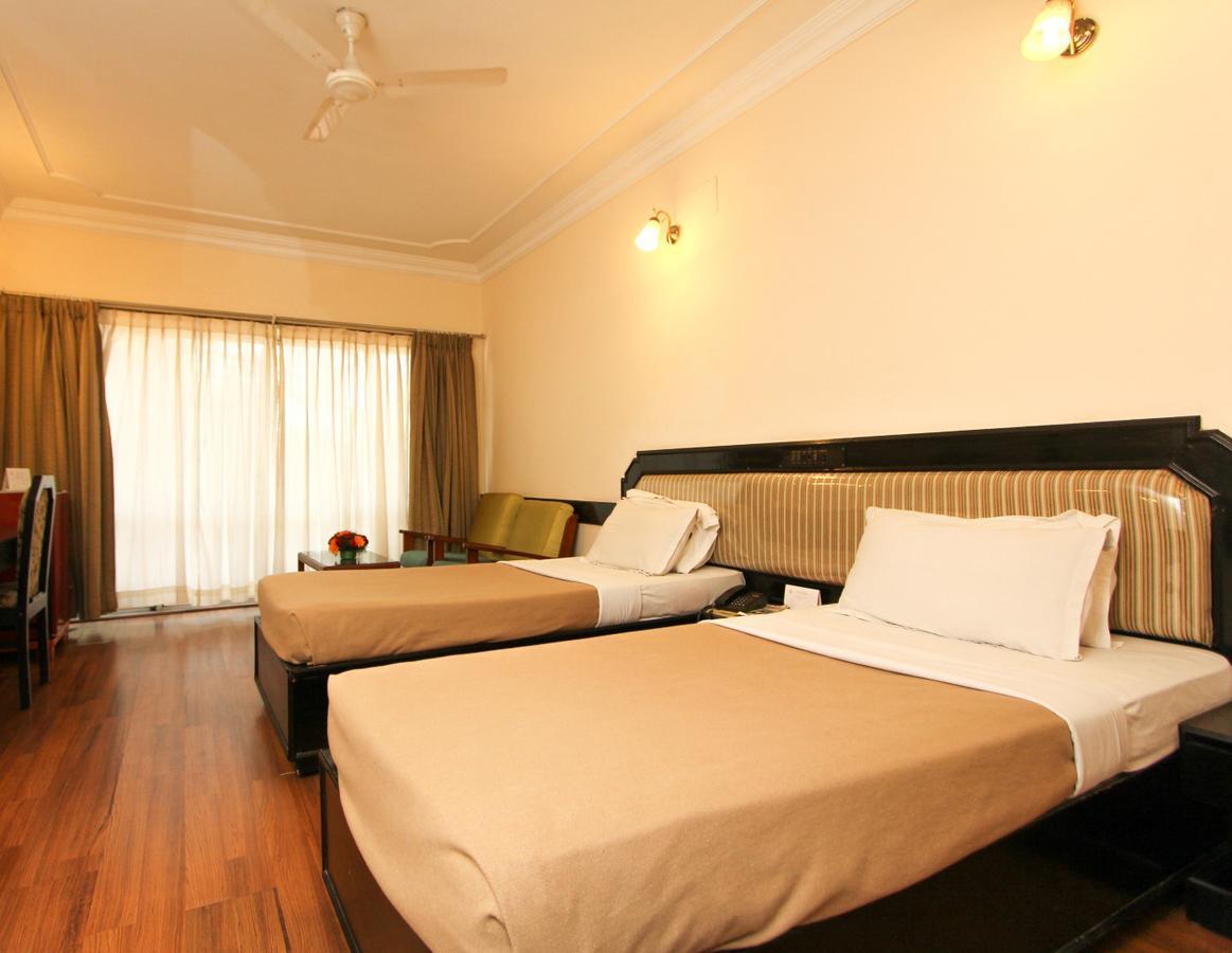 Hotel Ballal Residency Bangalore Buitenkant foto