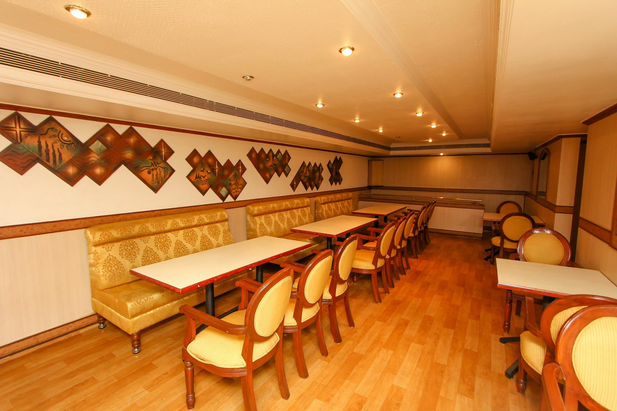 Hotel Ballal Residency Bangalore Buitenkant foto