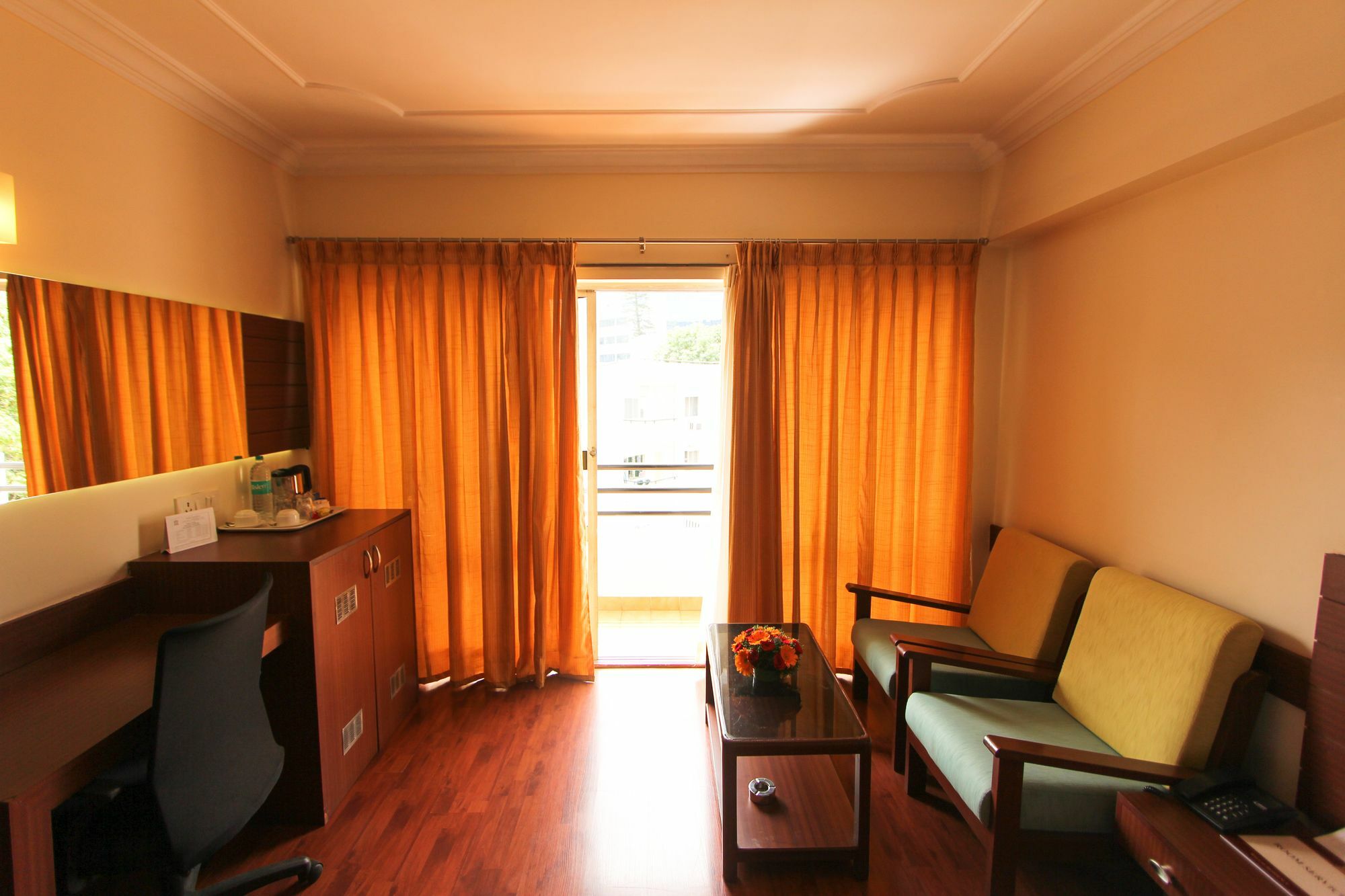 Hotel Ballal Residency Bangalore Buitenkant foto